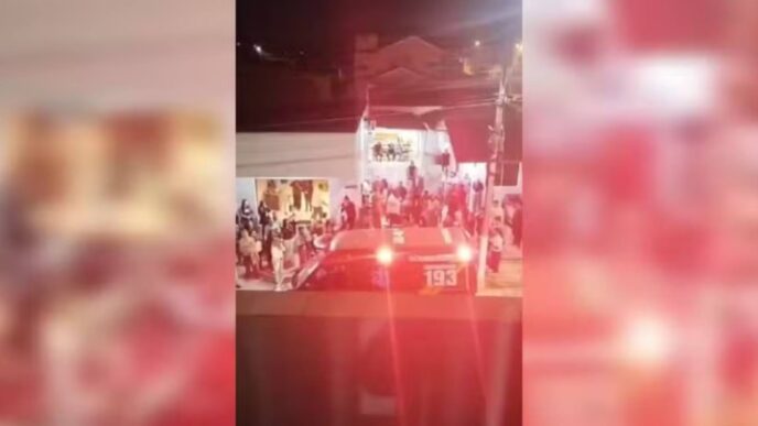 Caso Kiara_ população se mobilizou em velório - Foto: Reprodução