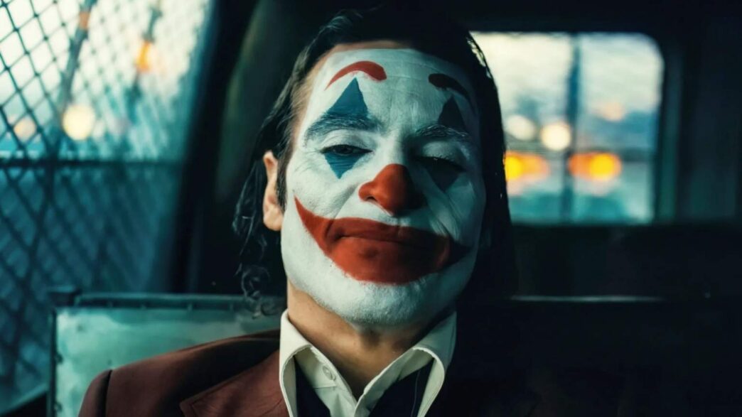 Ator da cena polêmica de Coringa 2 sabia do final perverso há dois anos