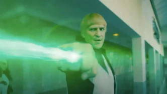Nathan Fillion descreve seu Lanterna Verde como "um idiota" no novo Superman de James Gunn