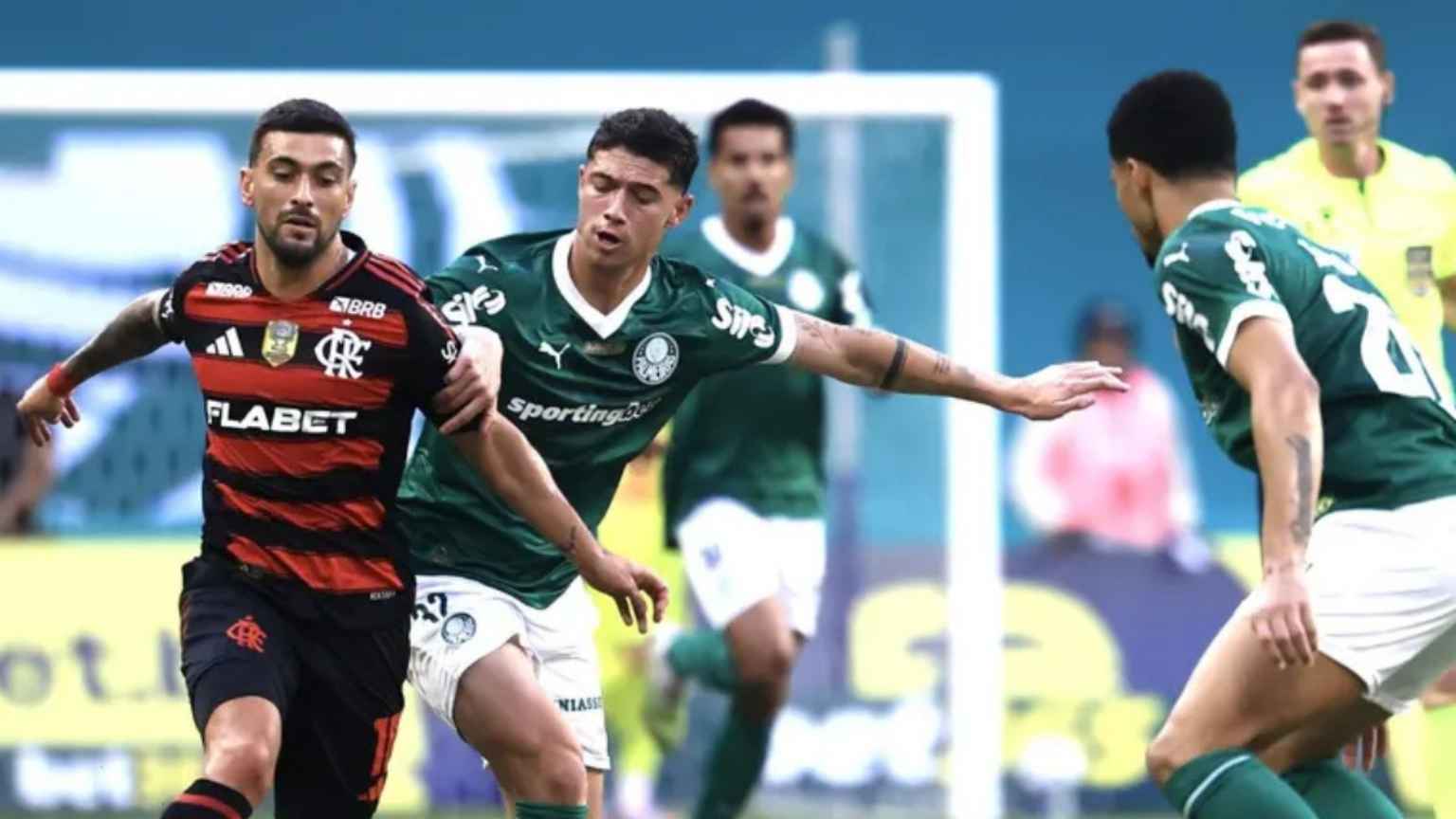 Dez clubes da Série A se unem contra PL que veta publicidade de apostas e temem impacto bilionário