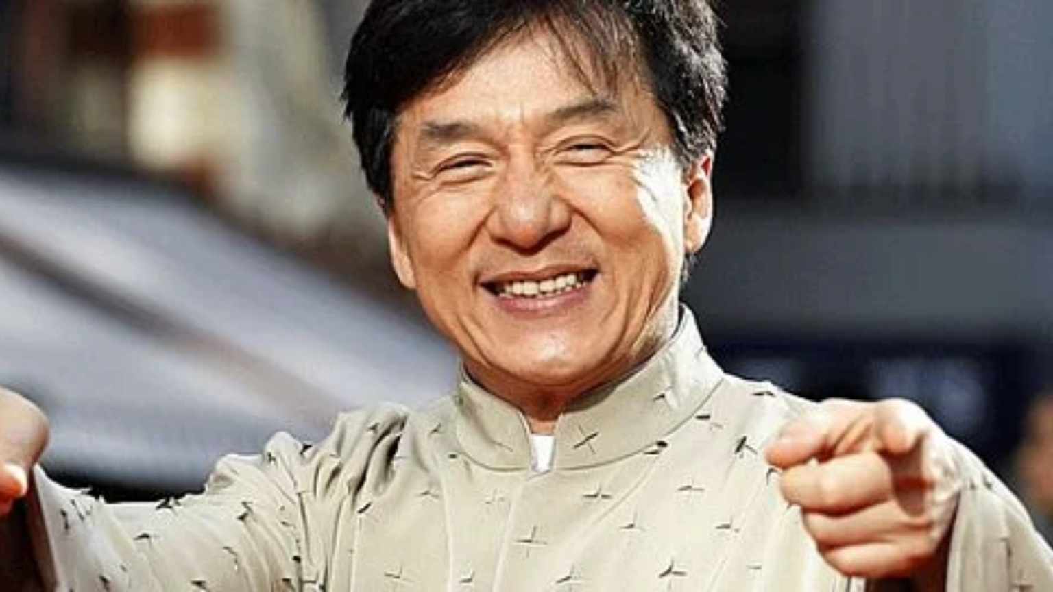Os 7 melhores filmes de Jackie Chan em Hollywood que você precisa ver