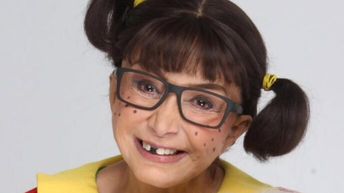 Chiquinha, de Chaves, sofre queda em teatro semanas após ser internada às pressas